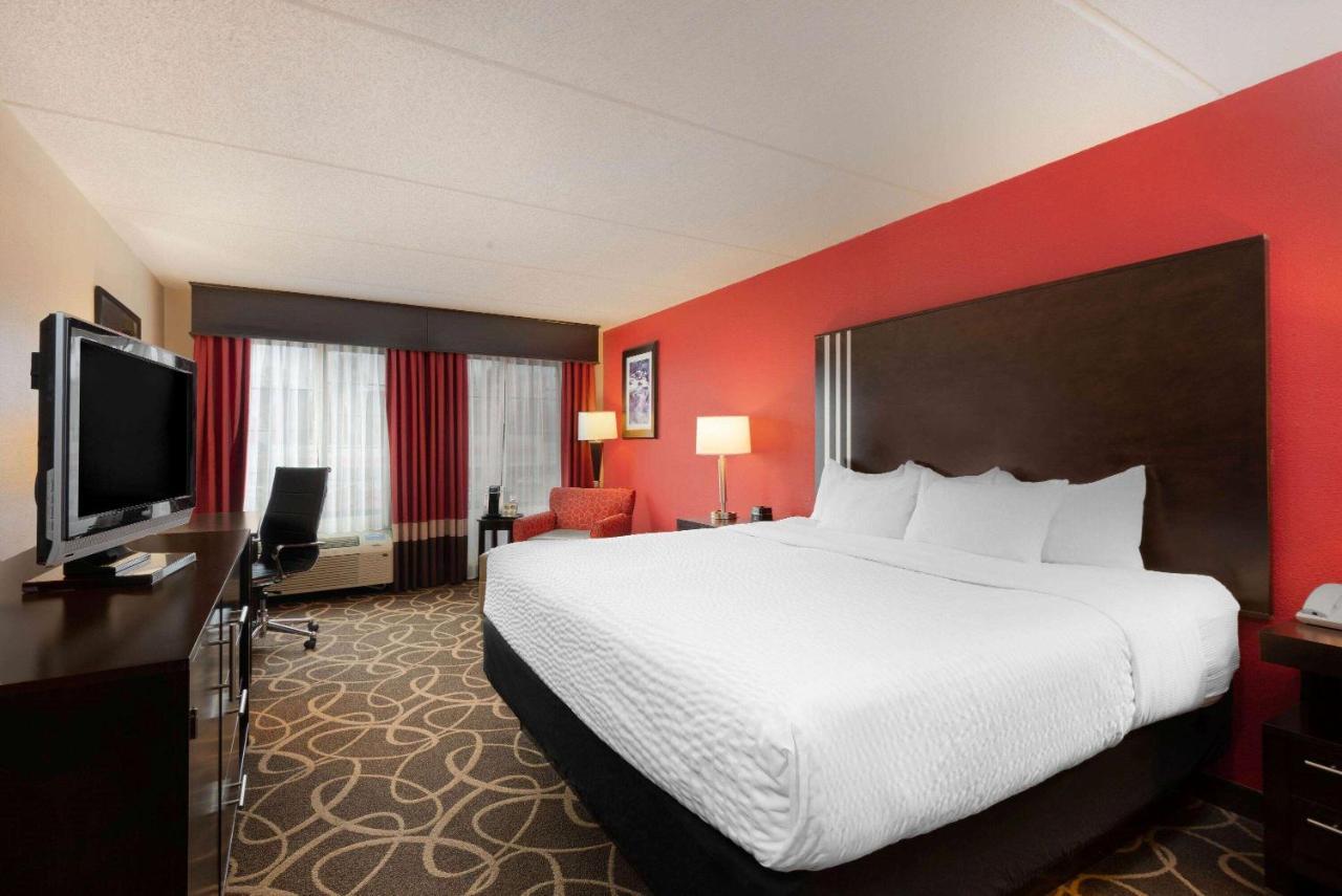 Hotel La Quinta & - New River Gorge National Park Summersville